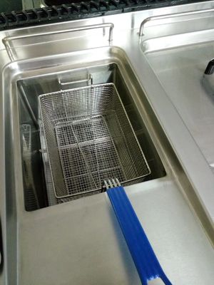 다재다능한 버튼 제어 모드 대형 작업용 상업용 가스 프라이 머신