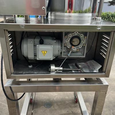 380V 소규모 닭고기 컷렛 문어 고기 파이 페이스트 베이킹 쇠고기 패티 형성 기계