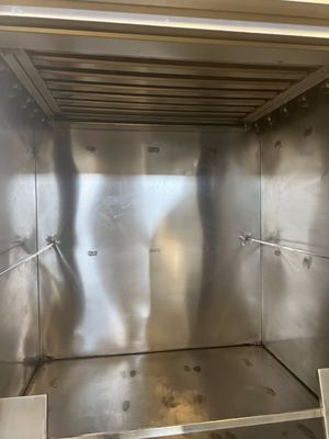 주요 엔진 크기 mm 1700*1150*1870 상업용 고기 연기를 위한 맞춤형