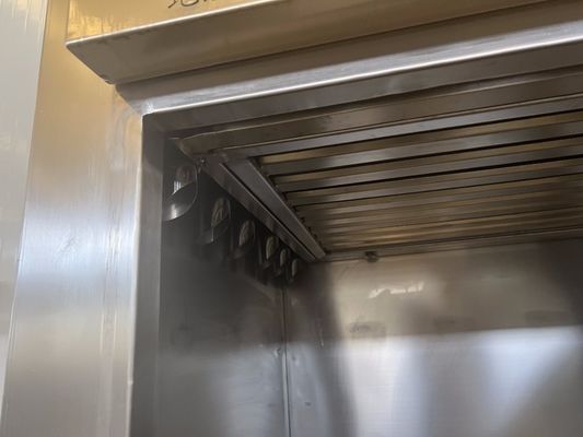 용량 흡연기 산업용 흡연실 환경에서의 대규모 육류 가공