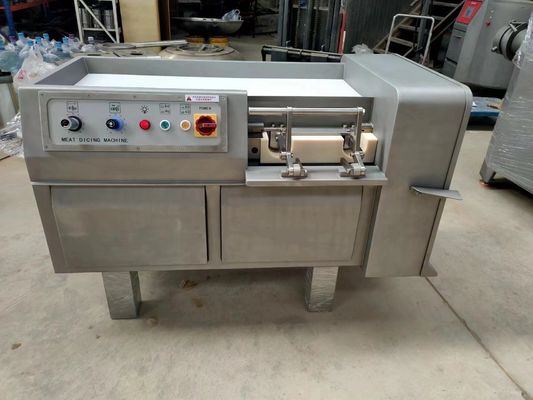 1480x800x980mm 빠른 고기 가공을 위한 완전 자동 닭고기 고기 절단기