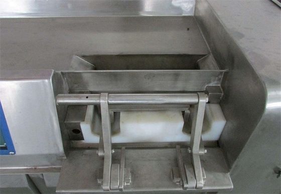 500kg 용량 전기 육류 가공 절단 기계 3kw 전력 주방 장비